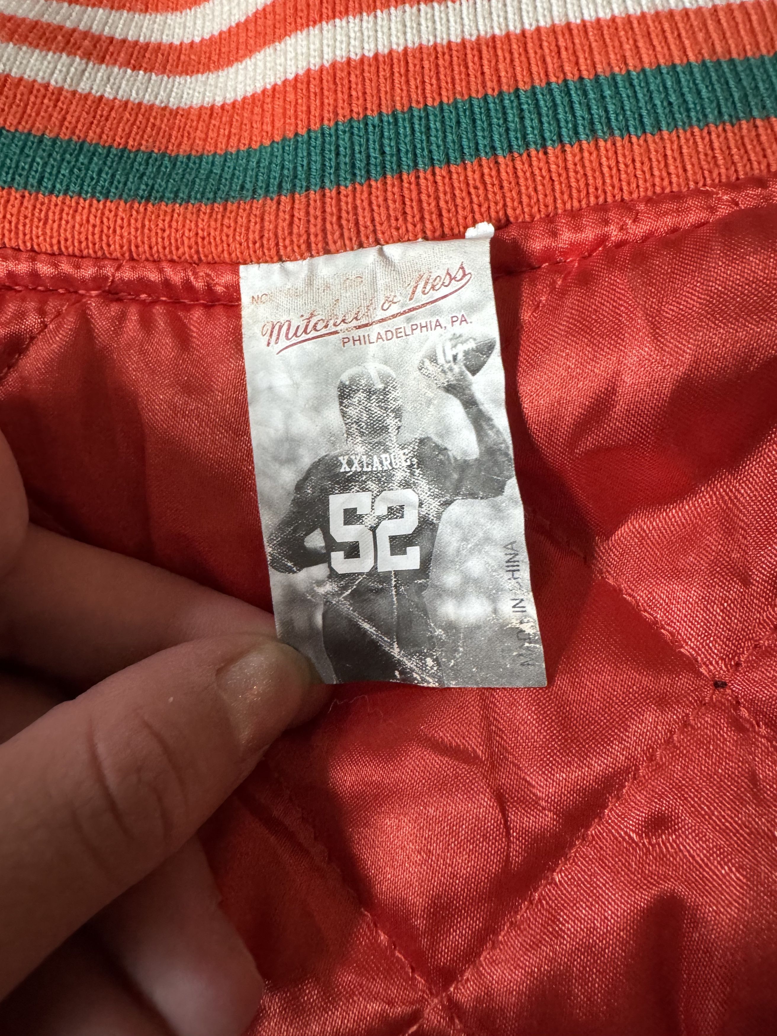Mitchell & Ness Mitchell & Ness x NFL Reversible Miami Dolphins Jacket Size US XXL / EU 58 / 5 - 14 Thumbnail