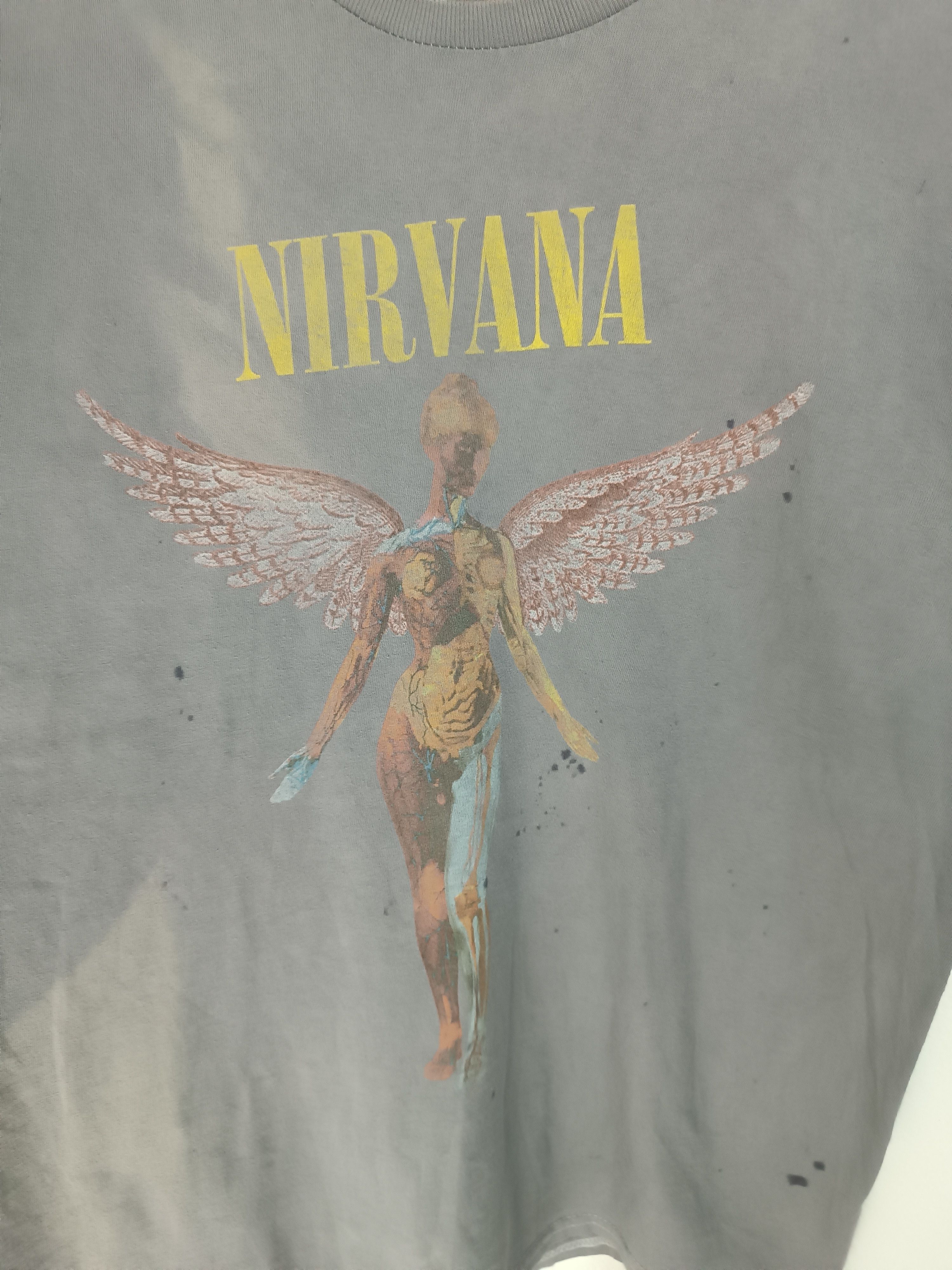 Vintage THRASHED FADED VINTAGE NIRVANA IN UTERO GRUNGE TEE VERY RARE Size US L / EU 52-54 / 3 - 8 Thumbnail
