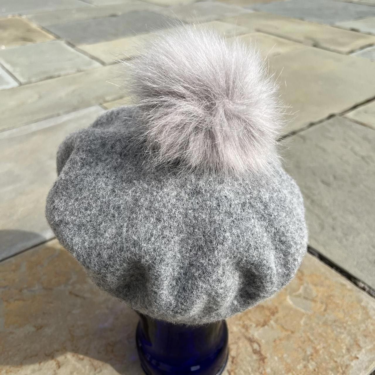 H&M Wool Blend Grey Beret Poof Hat Size ONE SIZE - 4 Thumbnail