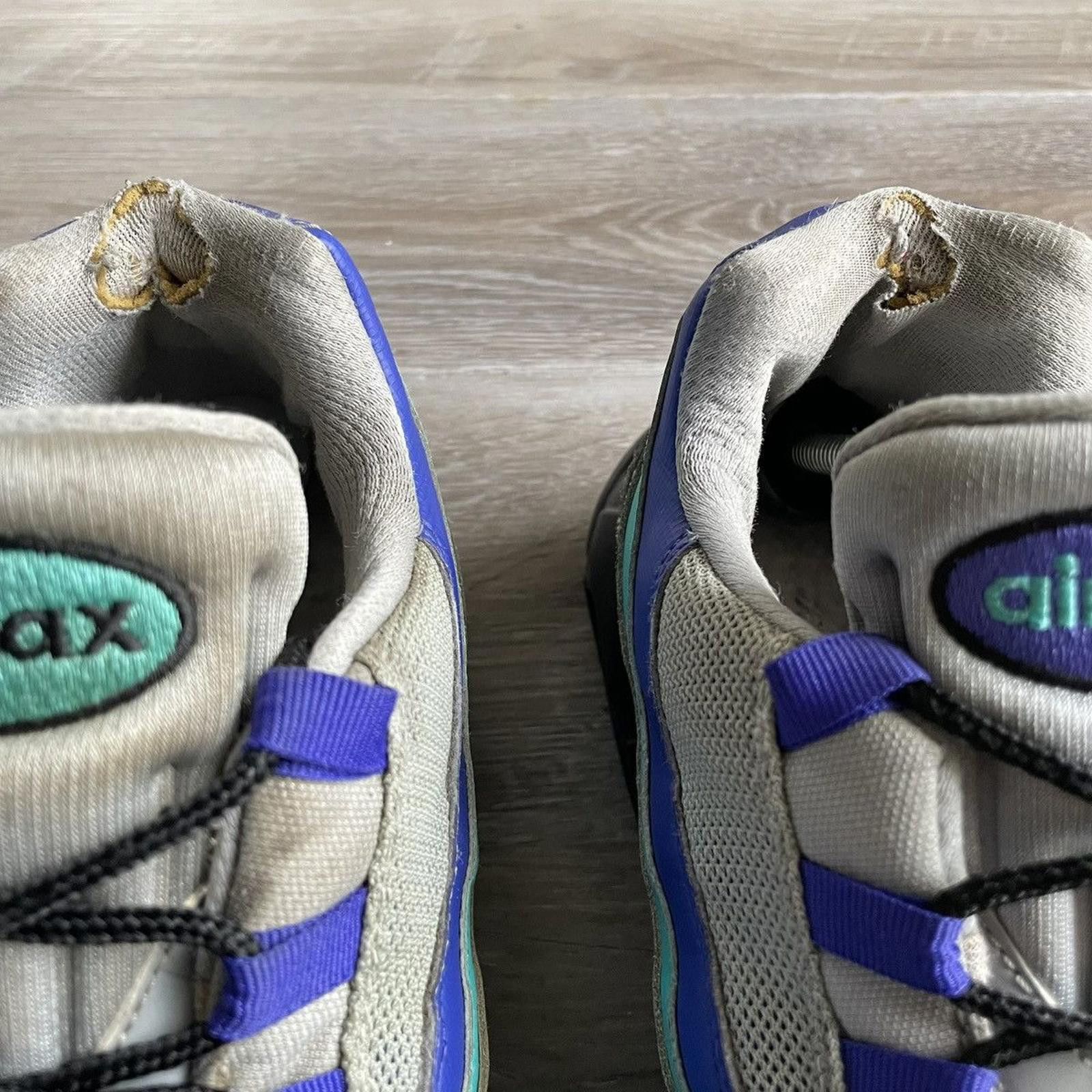 Nike NIKE • Air Max '95 "Wolf Grey Grape" (12M) Size US 12 / EU 45 - 7 Thumbnail