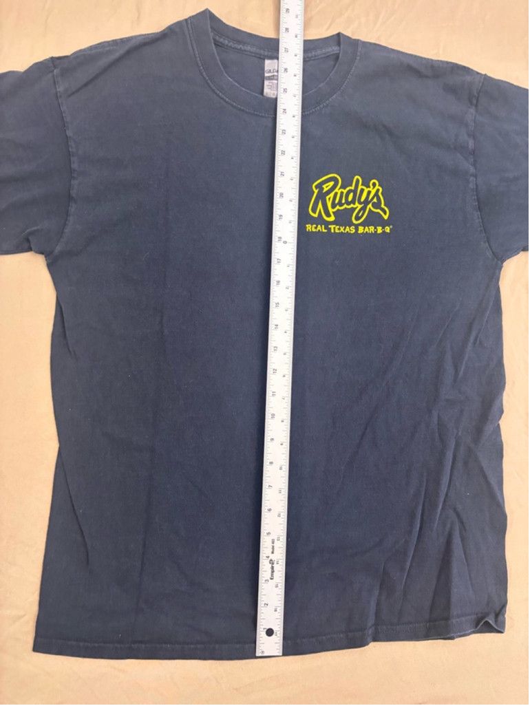 Gildan Men's Gildan T-shirt Size L Black Rudy's BBQ Size US L / EU 52-54 / 3 - 4 Thumbnail