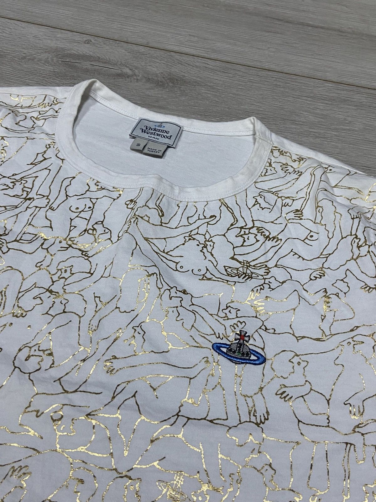 Vivienne Westwood Vivienne Westwood RARE kamasutra sex porn over print t-shirt Size US S / EU 44-46 / 1 - 4 Thumbnail