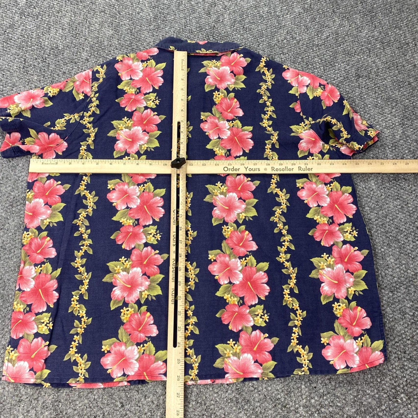 Vintage VINTAGE? No. But: Lemon Grass Shirt Womens XL Navy Blue Hawaiian Hibiscus Linen Cotton Button-Up Collared Short Sleeve Floral Tropical Womens XL Blue Size XL / US 12-14 / IT 48-50 - 5 Thumbnail