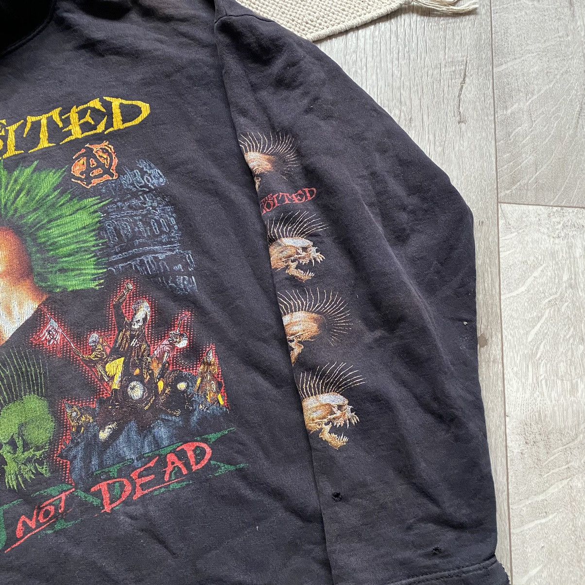 Band Tees VINTAGE THE EXPLOITED PUNKS NOT DEAD LOST GENERATION HOODIE Size US XL / EU 56 / 4 - 6 Thumbnail