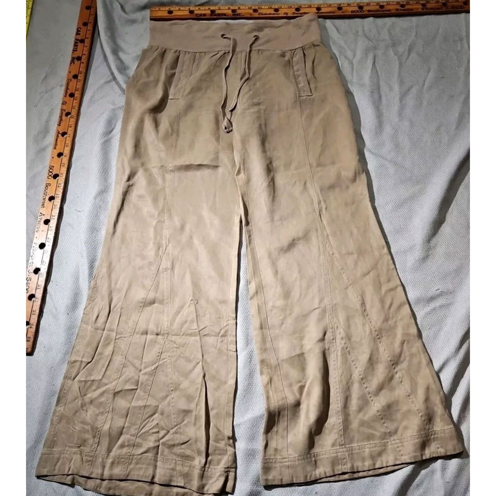 Soft Surroundings Soft Surroundings Pants Womens Size 5 Beige Pull On Wide Leg Flare Drawstring Knit Relaxed Inseam 30 in Beiges Womens Pants Size 27" / US 4 / IT 40 - 2 Thumbnail