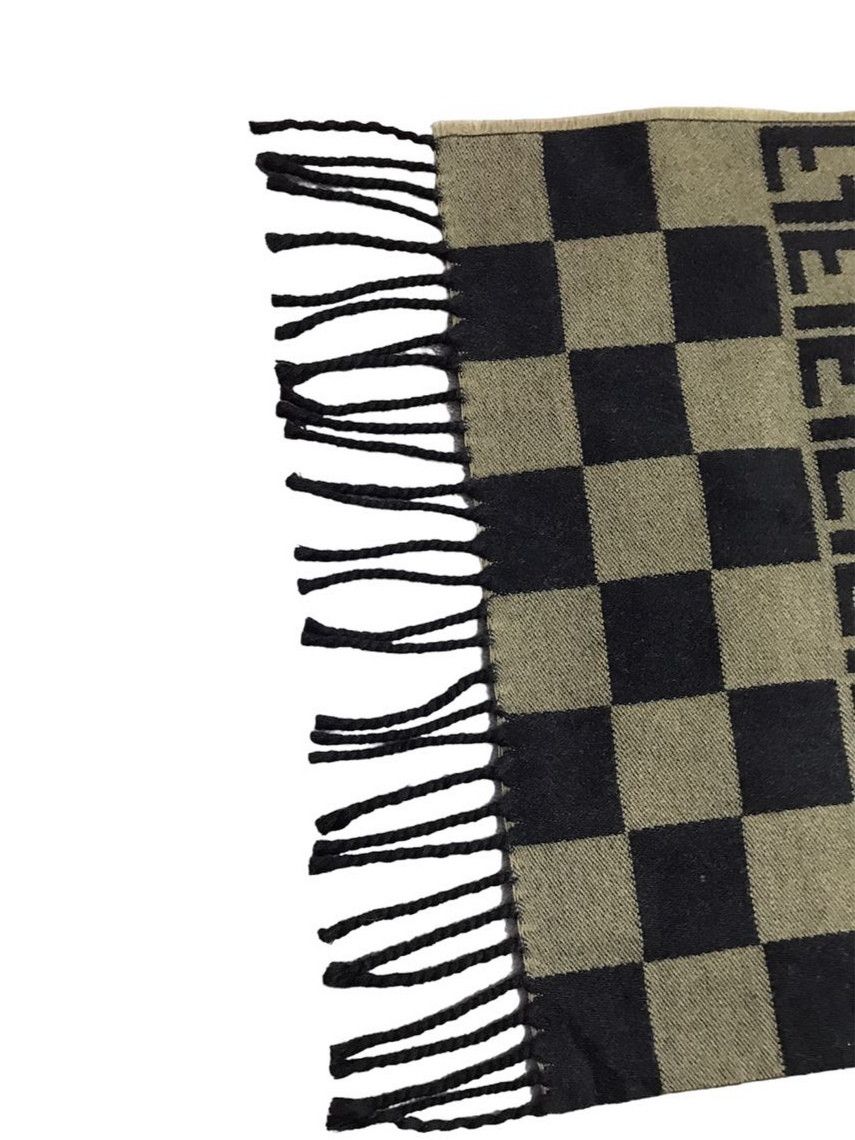 Fendi × Vintage Vintage Fendi Mafla@Scarf Size ONE SIZE - 2 Thumbnail