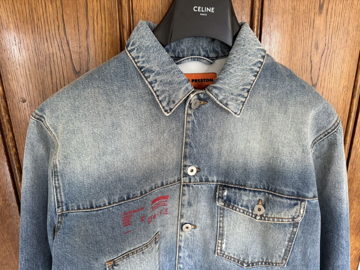 Heron Preston Heron Preston oiled distressed denim workwear trucker jacket Size US S / EU 44-46 / 1 - 9 Thumbnail