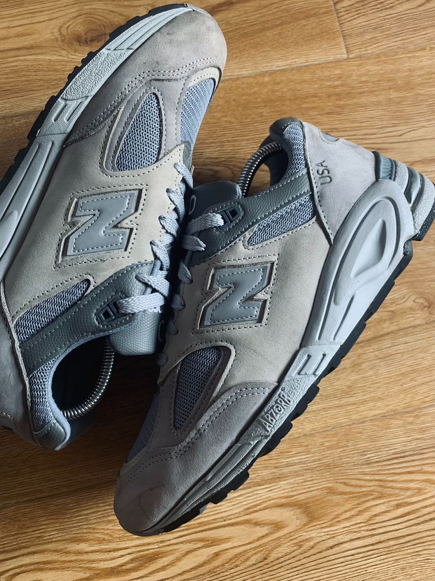 New Balance New Balance WTAPS 990v2 M990WT2 Size US 10 / EU 43 - 1 Thumbnail