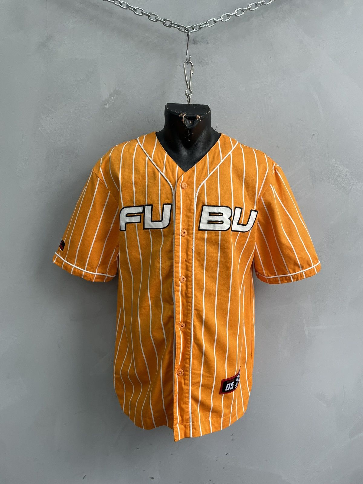 Fubu Fubu Big logo T shirt button up sk8 wu tang style Size US S / EU 44-46 / 1 - 1 Thumbnail