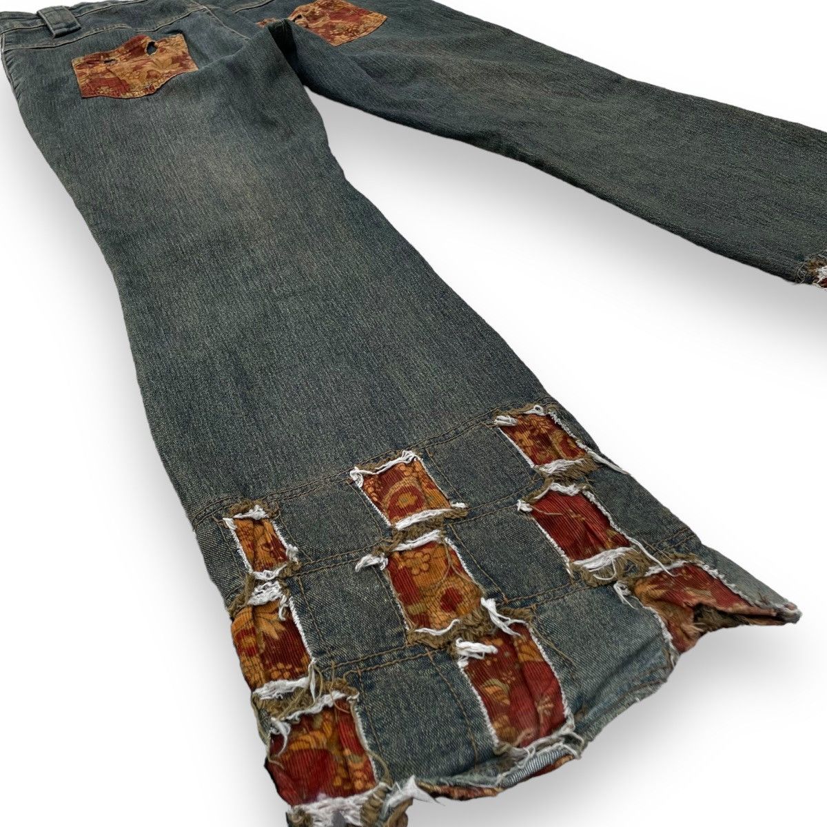 If Six Was Nine × Japanese Brand × Le Grande Bleu (L.G.B.) 🇯🇵 VINTAGE JAPANESE SUPER FLARE REWORKED RUSTY DENIM PANTS Size 30" / US 8 / IT 44 - 9 Thumbnail