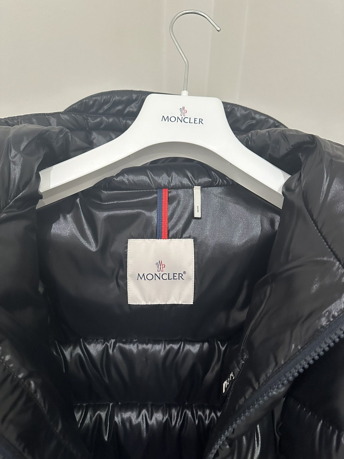 Moncler Moncler Black Courcillon Giubbotto Puffer jacket Size US M / EU 48-50 / 2 - 7 Thumbnail
