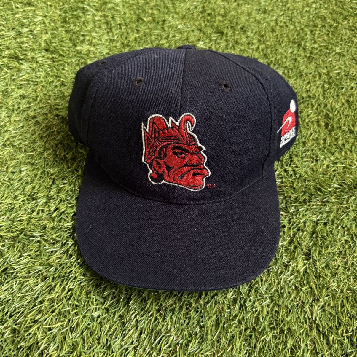Vintage Sports Specialties SDSU Aztecs Snapback Small Fit