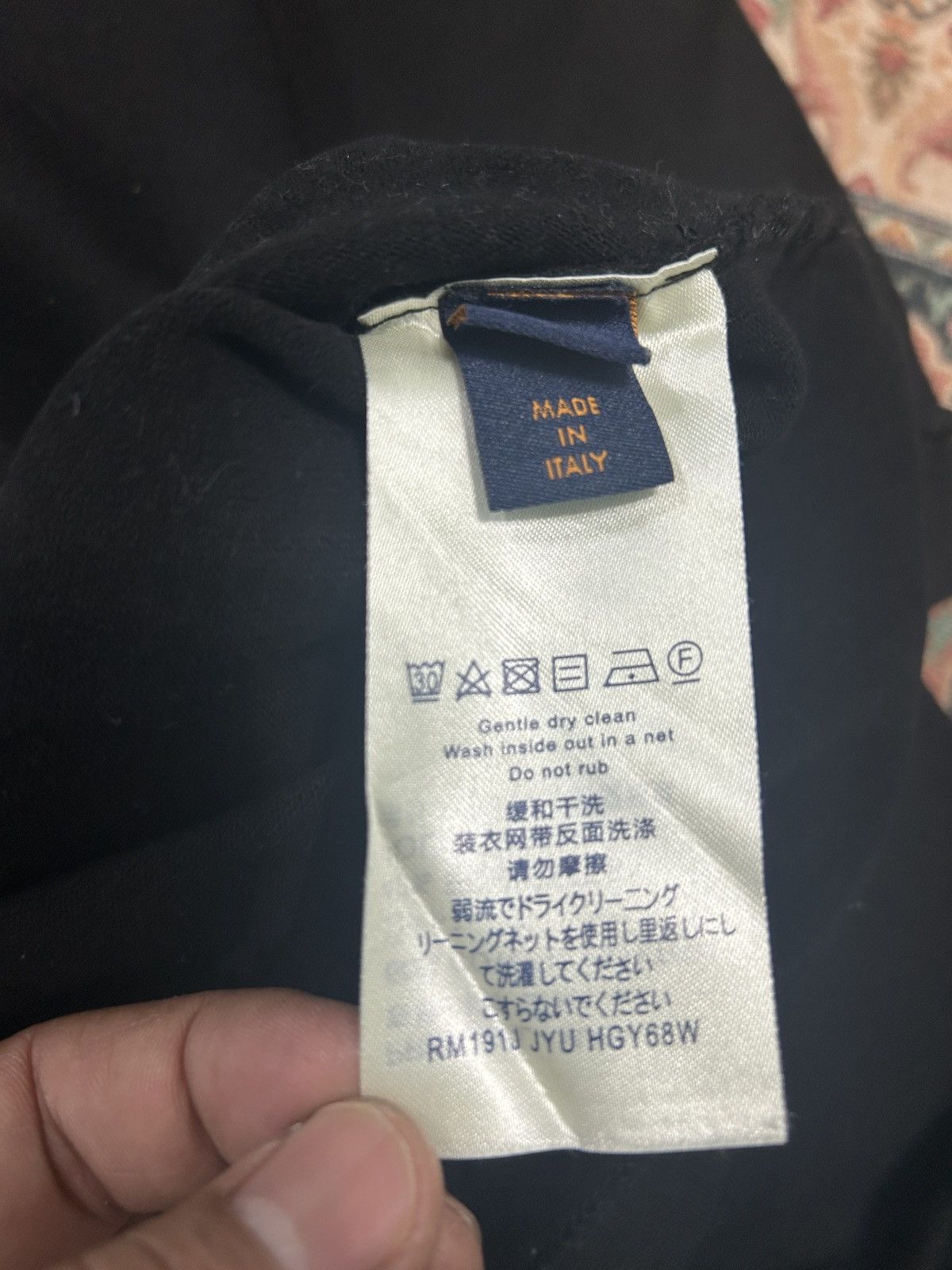 Louis Vuitton Louis Vuitton Black I have A Dream Turtleneck Shirt Size S / US 4 / IT 40 - 14 Thumbnail