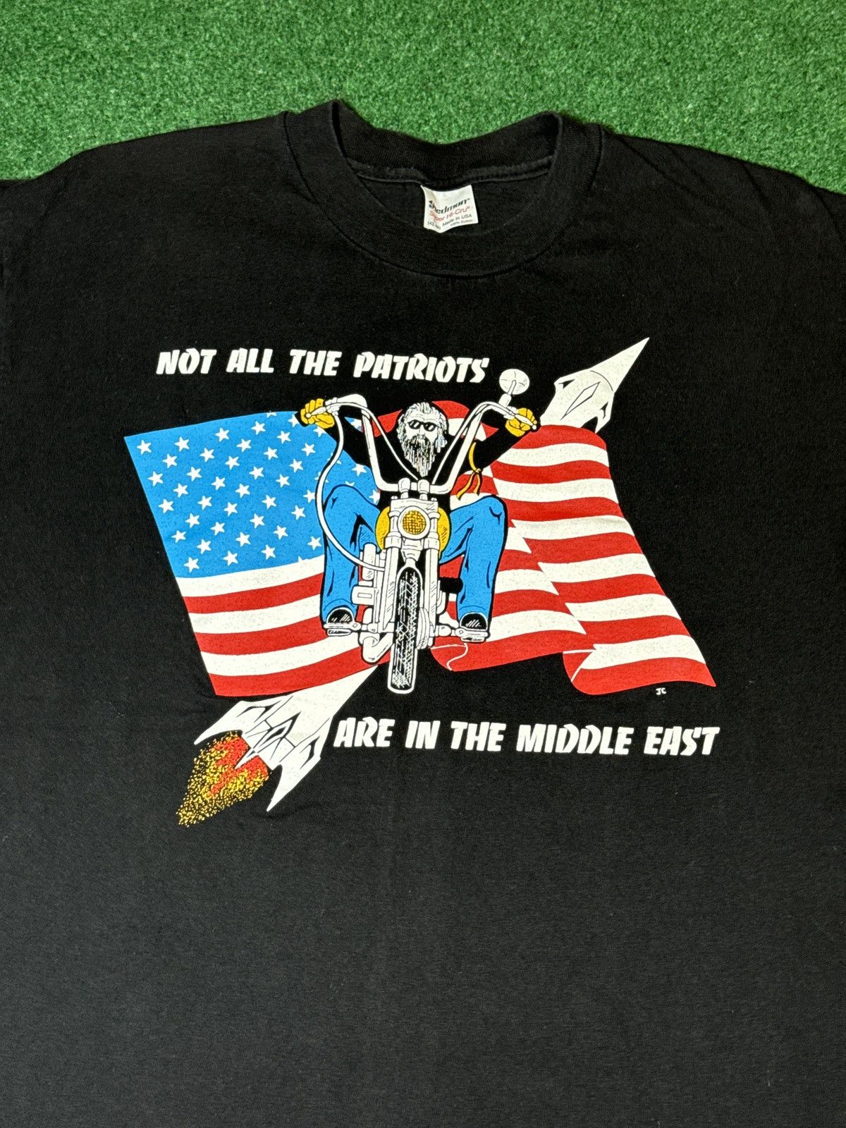 Vintage Vintage 90s Desert Storm Biker Patriots Middle East T Shirt Size US L / EU 52-54 / 3 - 2 Thumbnail