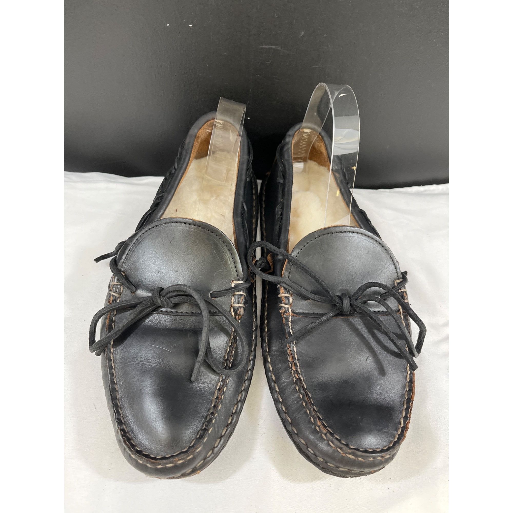 Ugg Ugg Australia Men's Black Leather Slippers Size 11 SKU 6212 Size US 11 / EU 44 - 1 Thumbnail