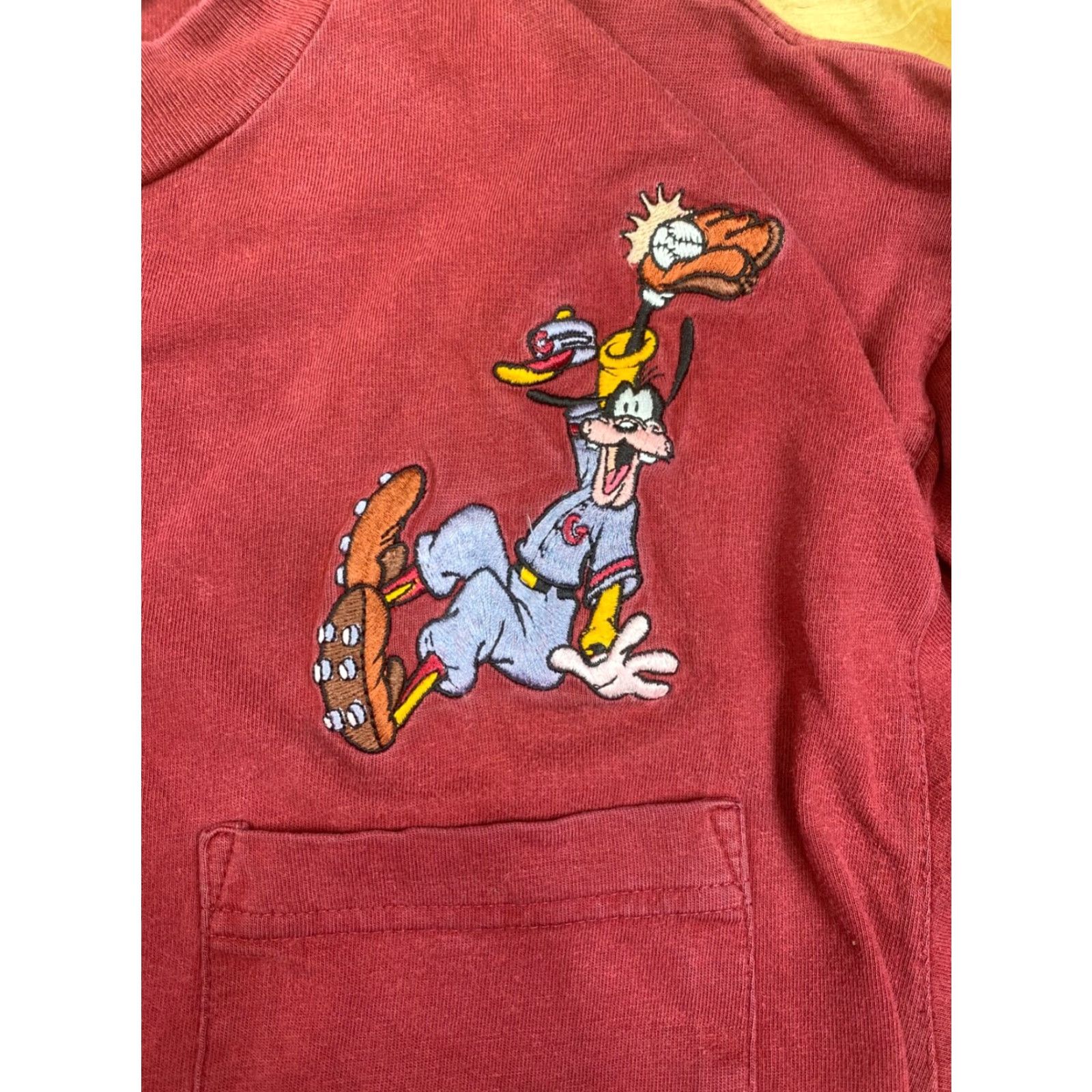 Disney Disney Goofy Pocket T Shirt Mens M Red Long Sleeve Shirt Crew Neck Pockets Disneyland Casual Modern Regular Size US M / EU 48-50 / 2 - 4 Thumbnail