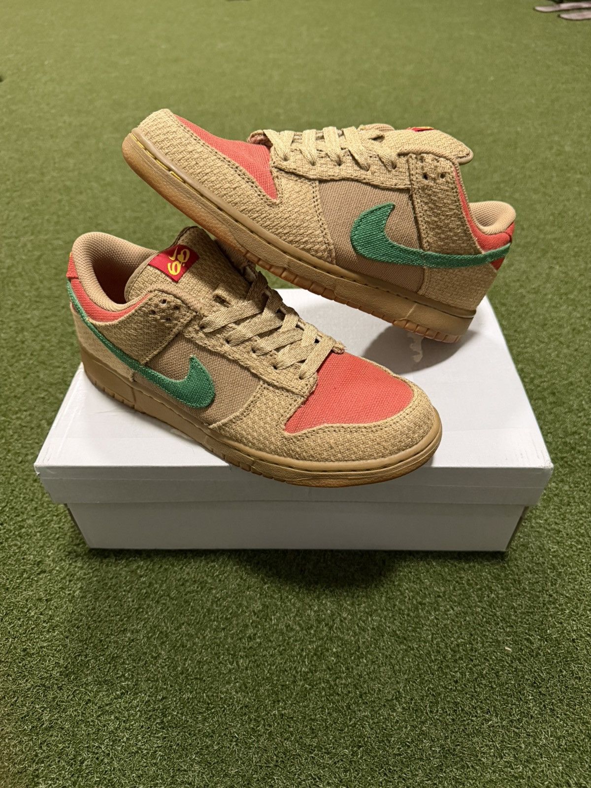 Nike SB Dunk 6.0 Rasta