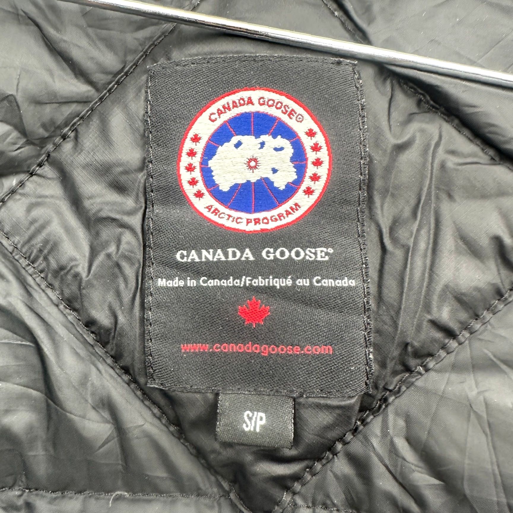 Canada Goose Canada Goose Lodge Jacket 5056M Black Mens Small TEAR PATCHED Puffer Full Zip Size US S / EU 44-46 / 1 - 3 Thumbnail