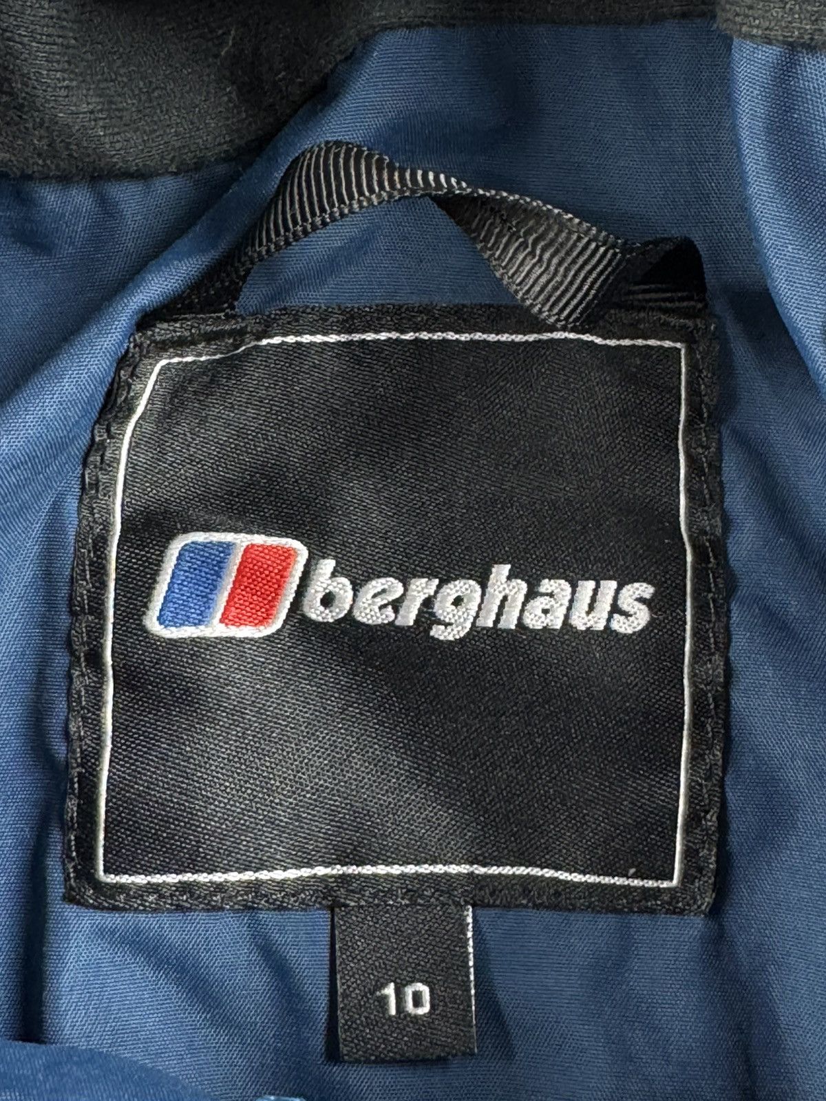 Berghaus Berghaus Aq2 Gorpcore Softshell Polartec Jacket Windbreaker Size M / US 6-8 / IT 42-44 - 13 Thumbnail