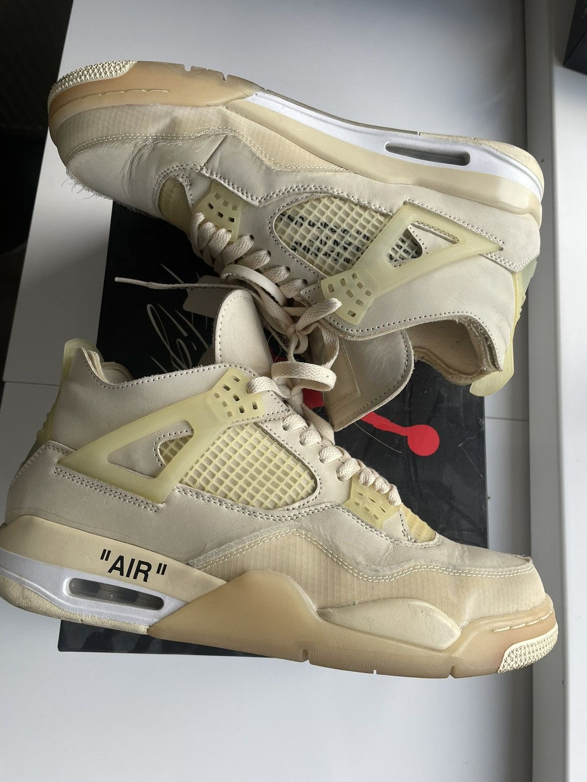 Jordan Brand × Off-White Air Jordan 4 x Off-White “Sail” (W) US 10.5 | EU 44.5 Size US 10.5 / EU 43-44 - 3 Thumbnail
