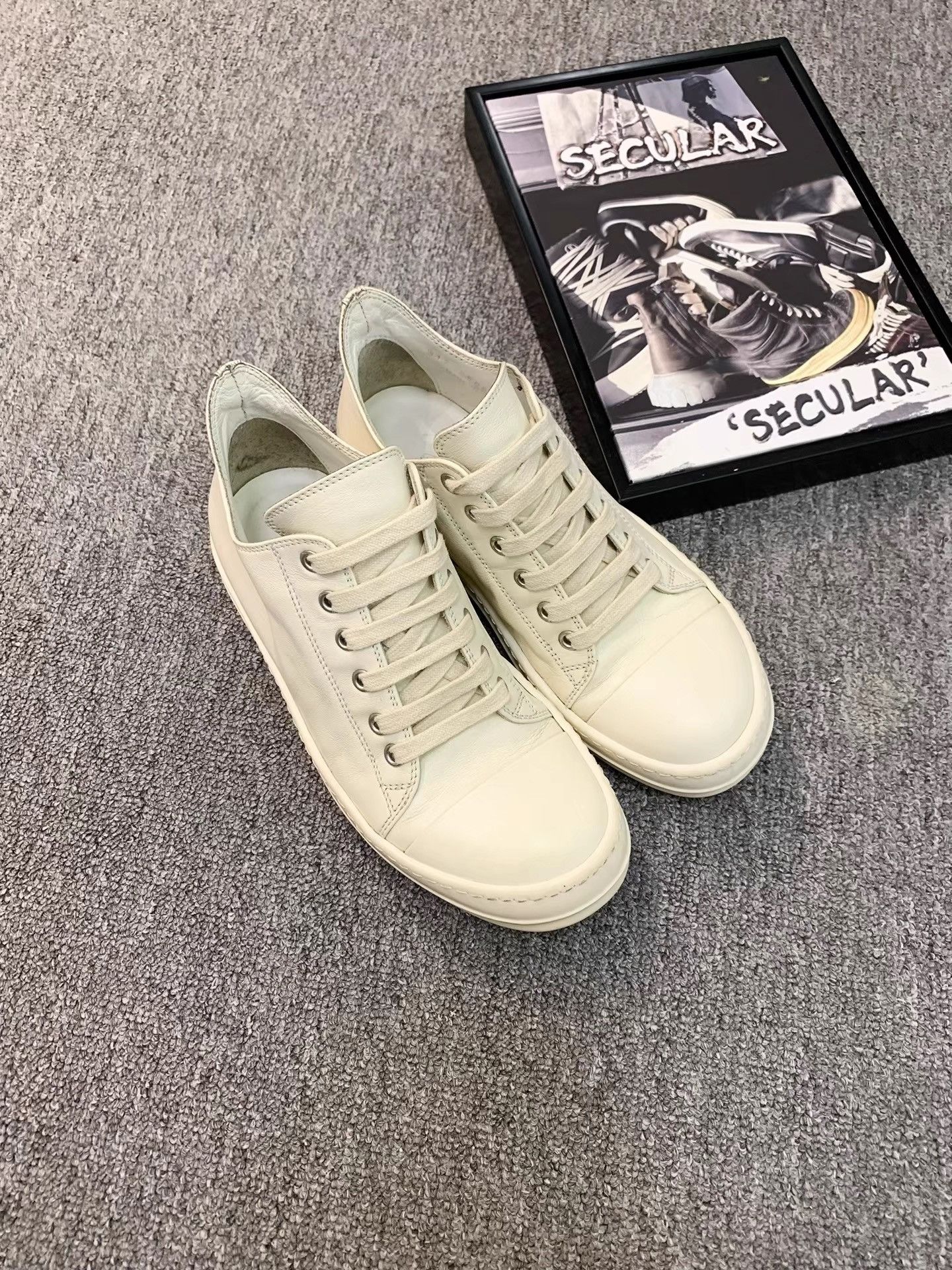 Rick Owens Rick Owens High Top Sneakers K34 Size US 5.5 / IT 35.5 - 2 Thumbnail