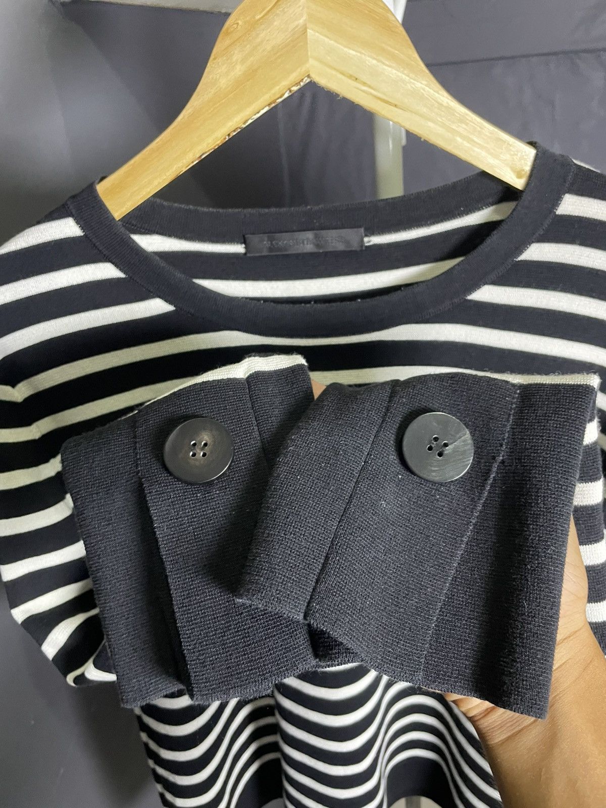 Alexander Wang ALEXANDER WANG STRIPED SWEATER Size M / US 6-8 / IT 42-44 - 2 Thumbnail