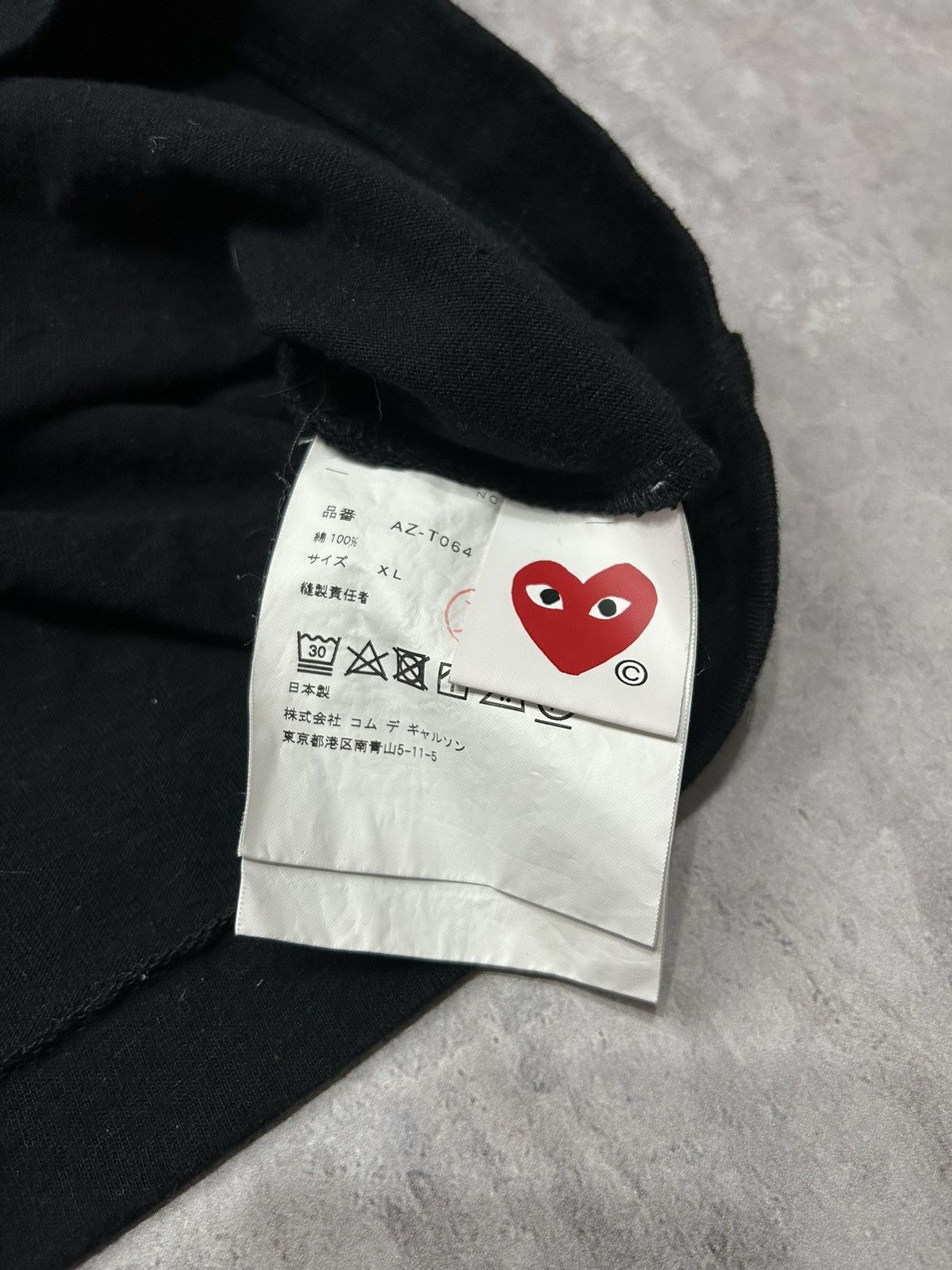 CDG by Comme des Garcons × Comme des Garcons × Vintage Comme Des Garçons Play heart patch T-shirt Size US M / EU 48-50 / 2 - 9 Thumbnail