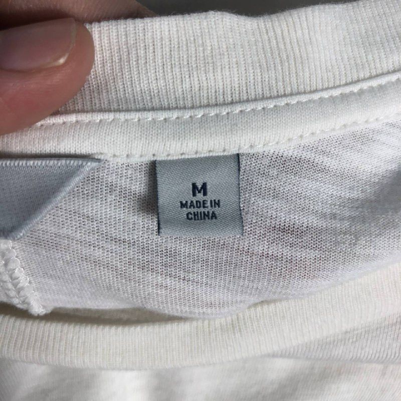 Japanese Brand × Undercover × Uniqlo Vintage Uniqlo Undercover Men T-Shirt Size US M / EU 48-50 / 2 - 7 Thumbnail