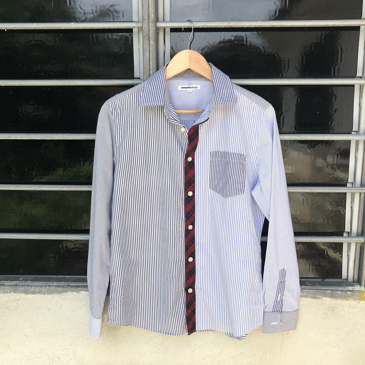 semanticdesign Semantic Design shirts button ups 🍒 Size US L / EU 52-54 / 3 - 1 Thumbnail