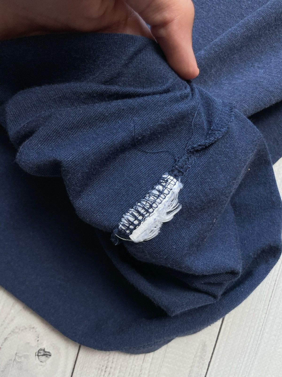 Adidas × Vintage Vintage adidas essentials performance tee stripes Size US S / EU 44-46 / 1 - 5 Thumbnail