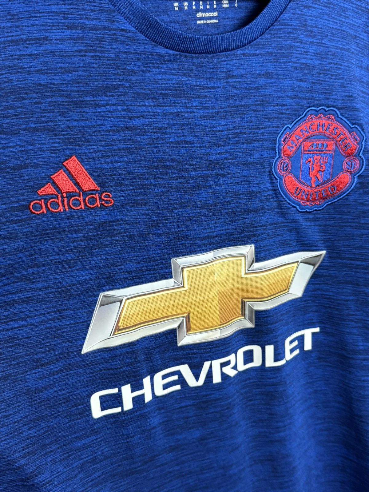 Adidas Manchester United 16/17 Away Football Long Sleeve Jersey Size US M / EU 48-50 / 2 - 3 Thumbnail
