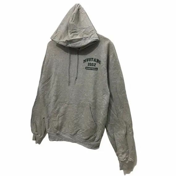 Champion CHAMPION Mustang 2002 Basketball Big Logo Hoodie Pullover Size US M / EU 48-50 / 2 - 5 Thumbnail