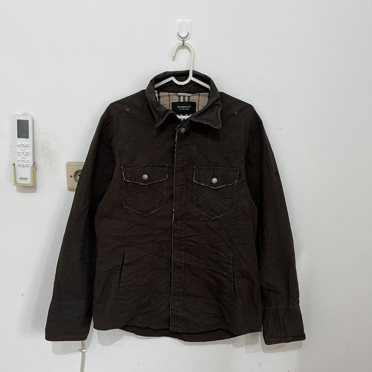 Burberry Burberry Black Label Military Shirt Jacket Size US L / EU 52-54 / 3 - 1 Thumbnail