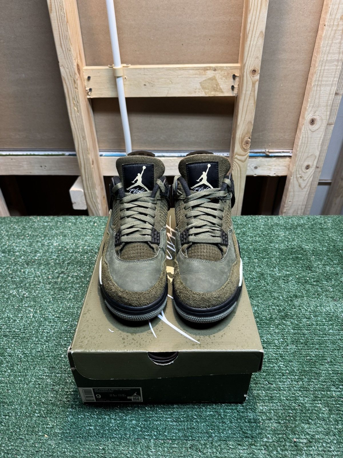 Jordan Brand Jordan Retro 4 Olive Green Size 9 Size US 9 / EU 42 - 7 Thumbnail