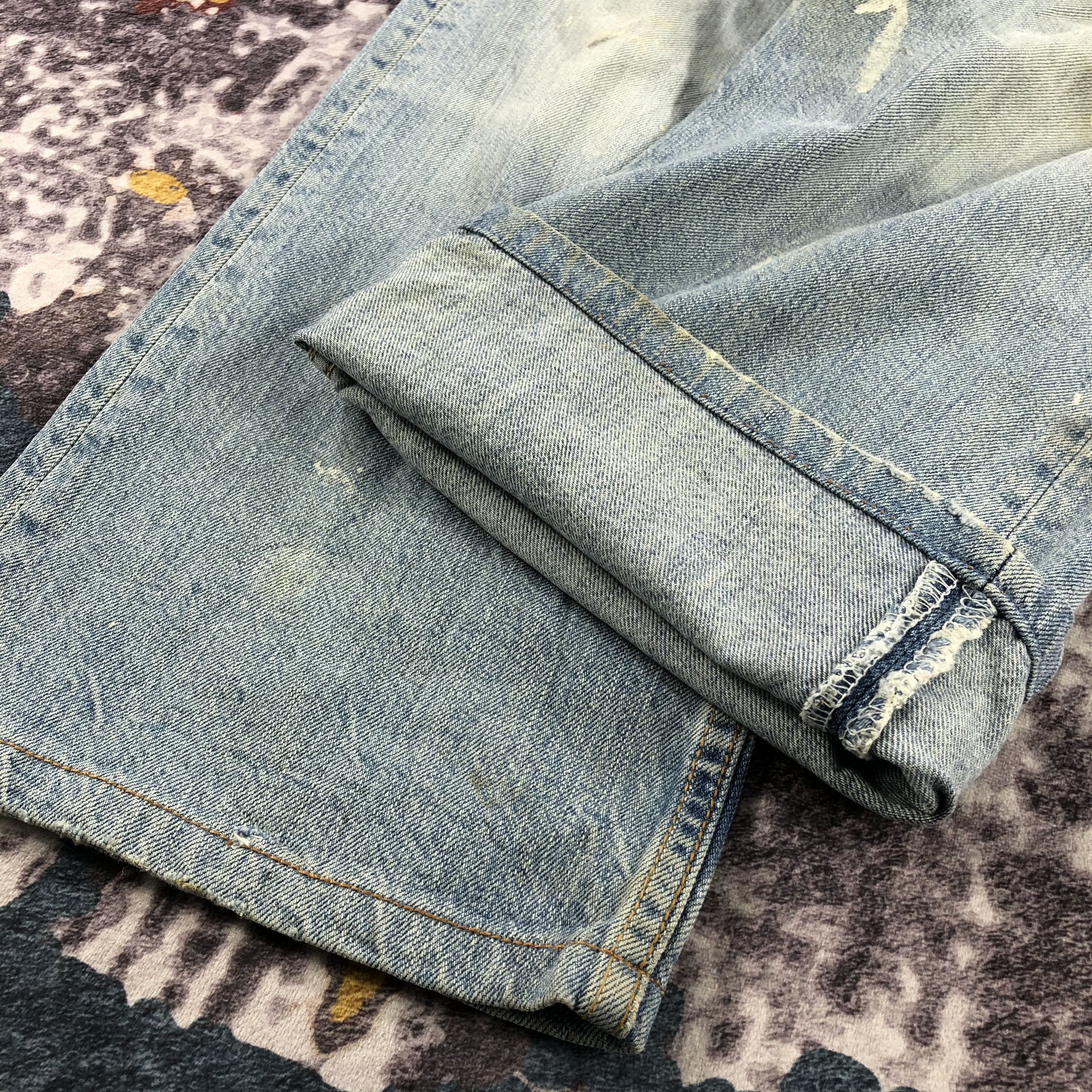 Levi's × Vintage Vintage 90s Light Wash Levis 501 Jeans-JM2343 Size US 33 - 11 Thumbnail