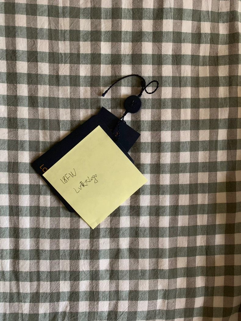 Louis Vuitton LOUIS VUITTON 18Fw big yellow logo short sleeve 2501-Nextar Size US XXS / EU 40 - 5 Thumbnail