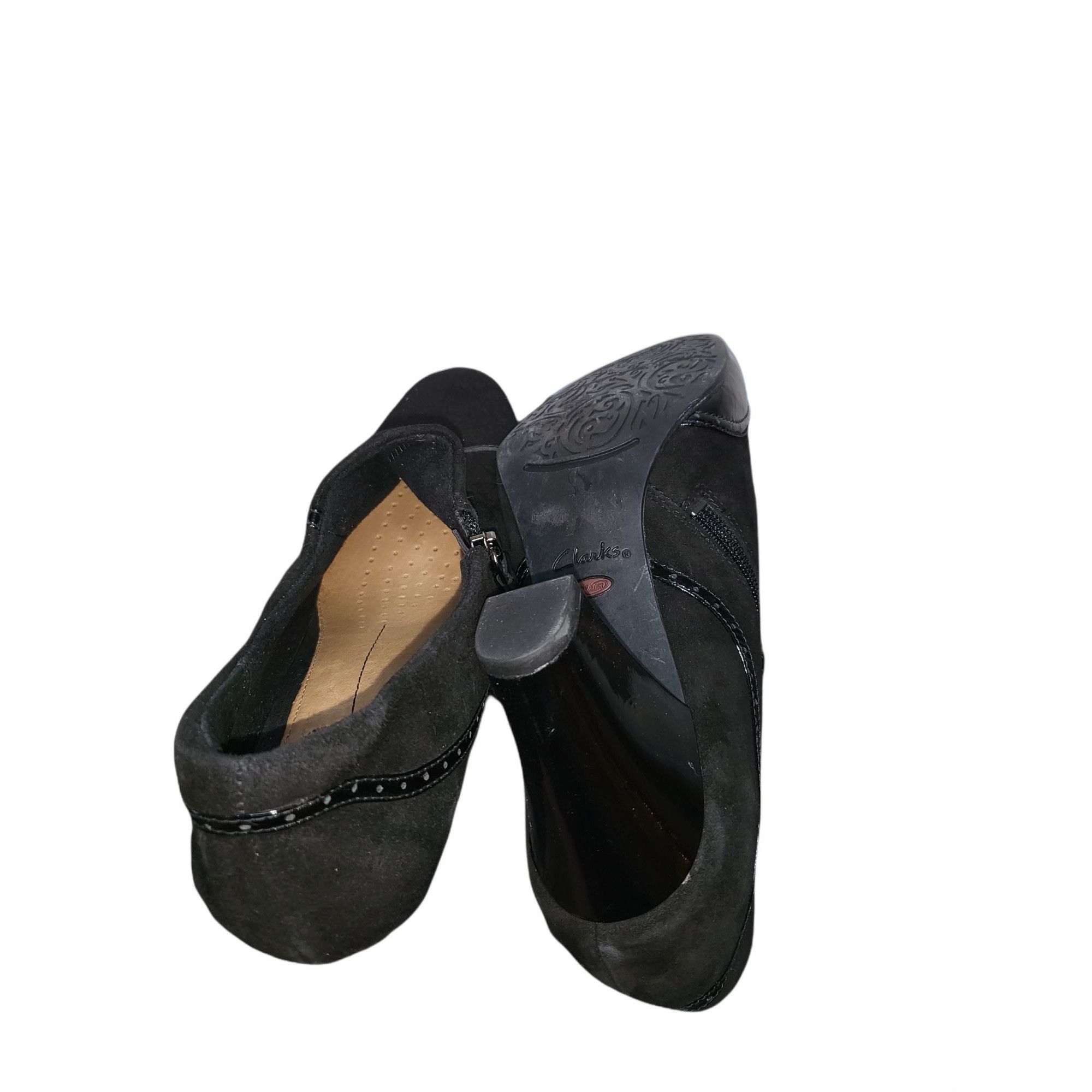 Clarks Clarks Artisan Block Heels Women Sz 10M Black Suede Leather Size US 10 / IT 40 - 6 Thumbnail