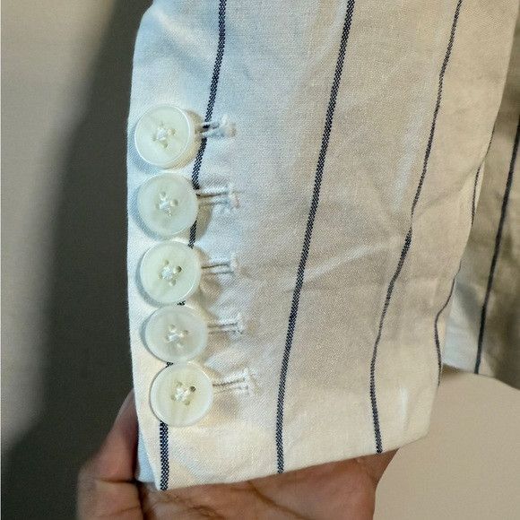 Other GAP Striped Linen Blend Blazer Sz 0 White w Navy Pinstripes Size XS / US 0-2 / IT 36-38 - 8 Thumbnail