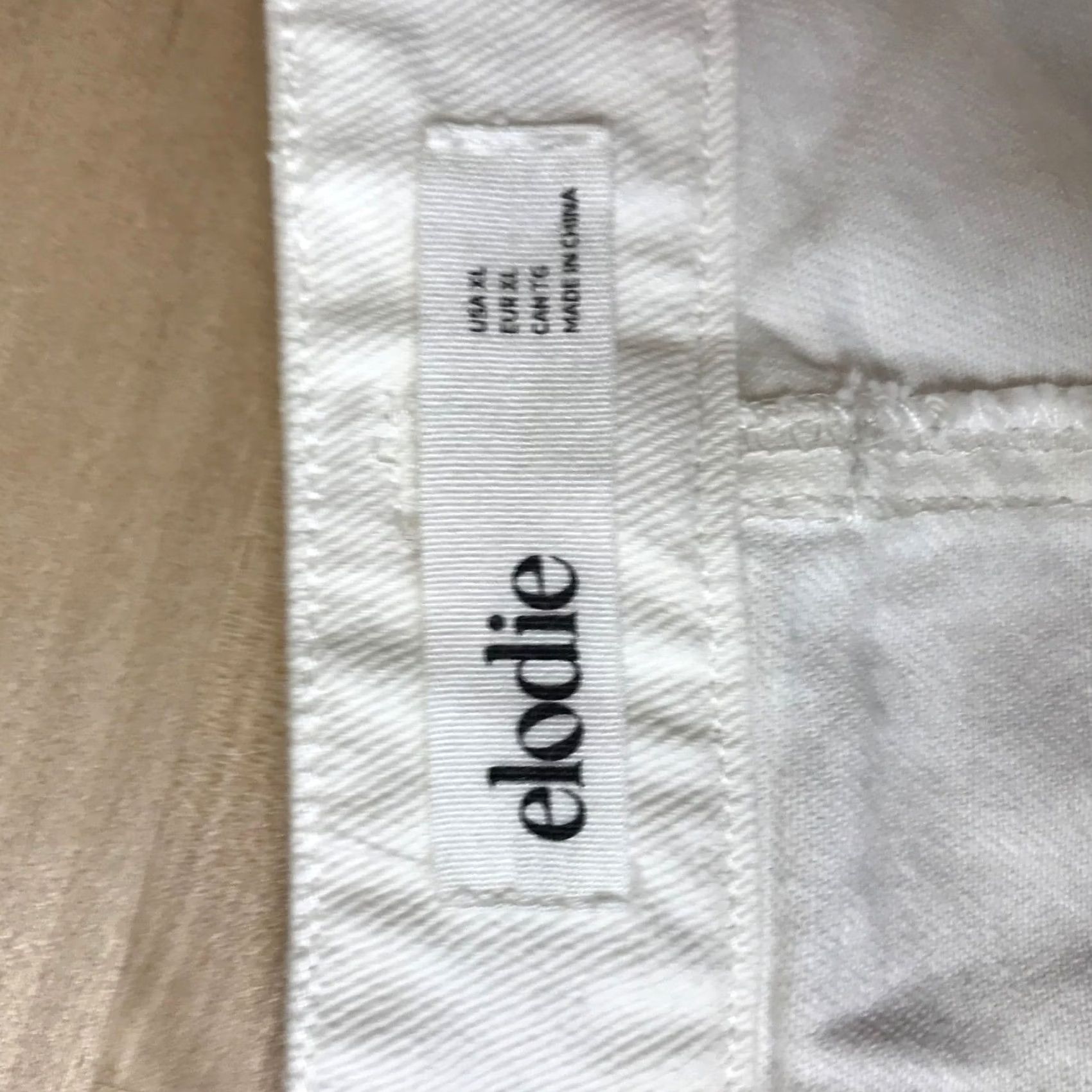Vintage Elodie Womens White Denim Shorts XL Button Fly Cuffed High Waisted Size 40" / US 18 - 7 Thumbnail