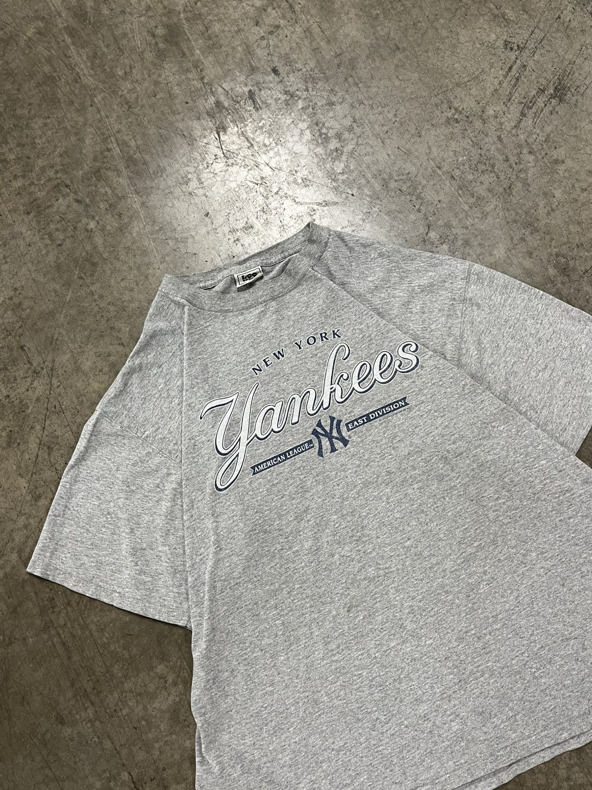 New York Yankees × Vintage NY Yankees vintage Lee sport faded tee shirt 90s hype rare Size US XL / EU 56 / 4 - 4 Thumbnail