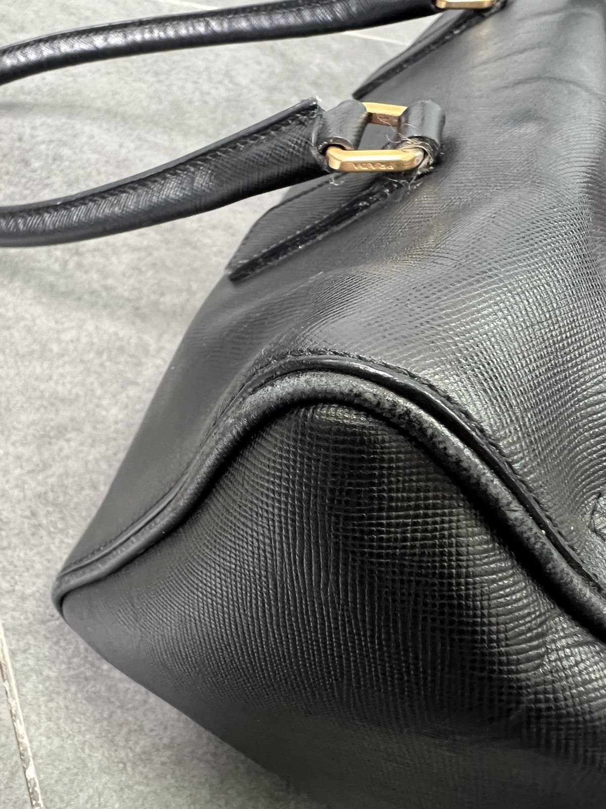 Prada Prada Saffiano Leather Shoulder Bag Black Size ONE SIZE - 5 Thumbnail