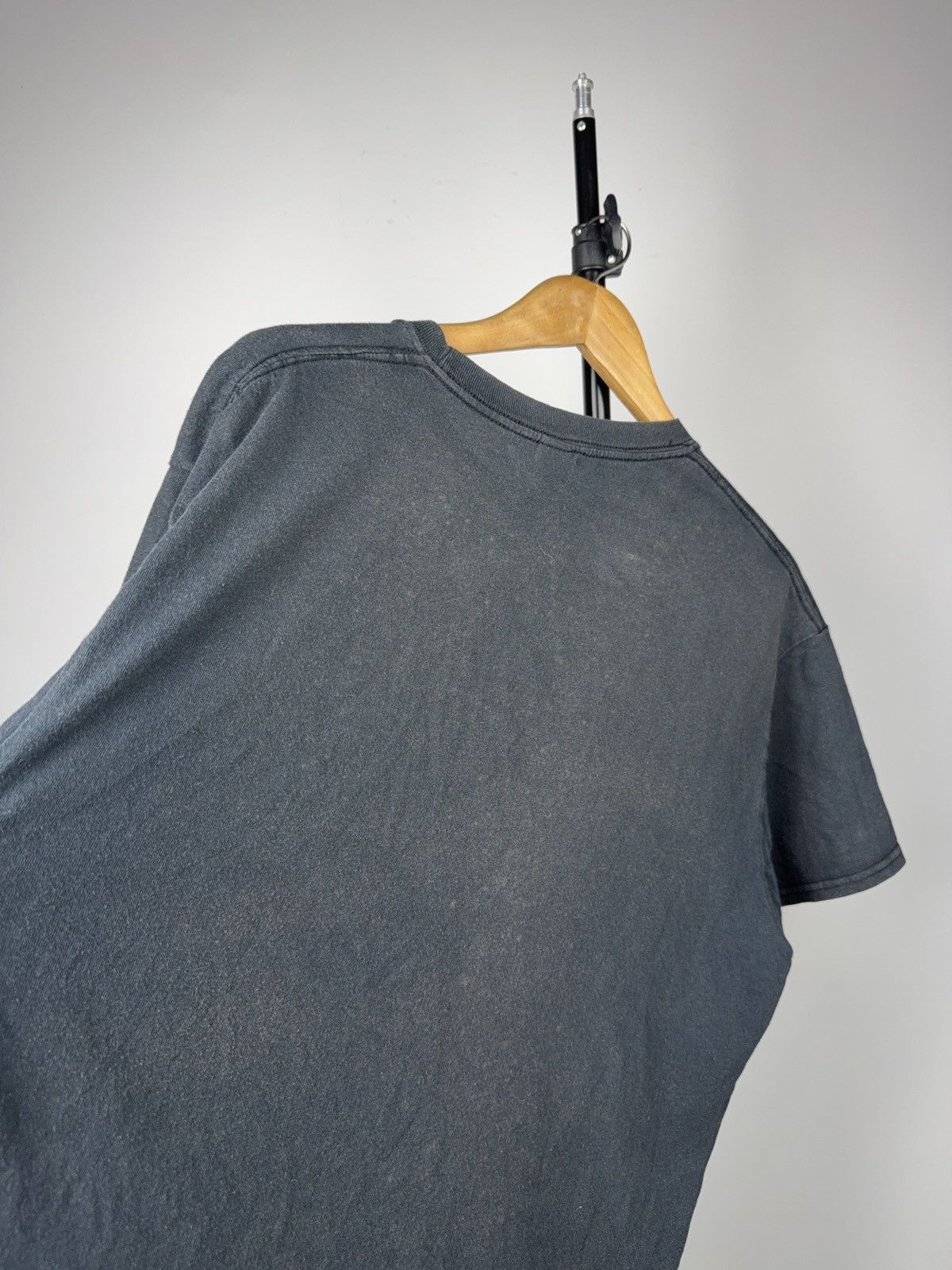 AC/DC 2022 Retro AC/DC High Voltage Distressed Band Tee L Size US L / EU 52-54 / 3 - 11 Thumbnail