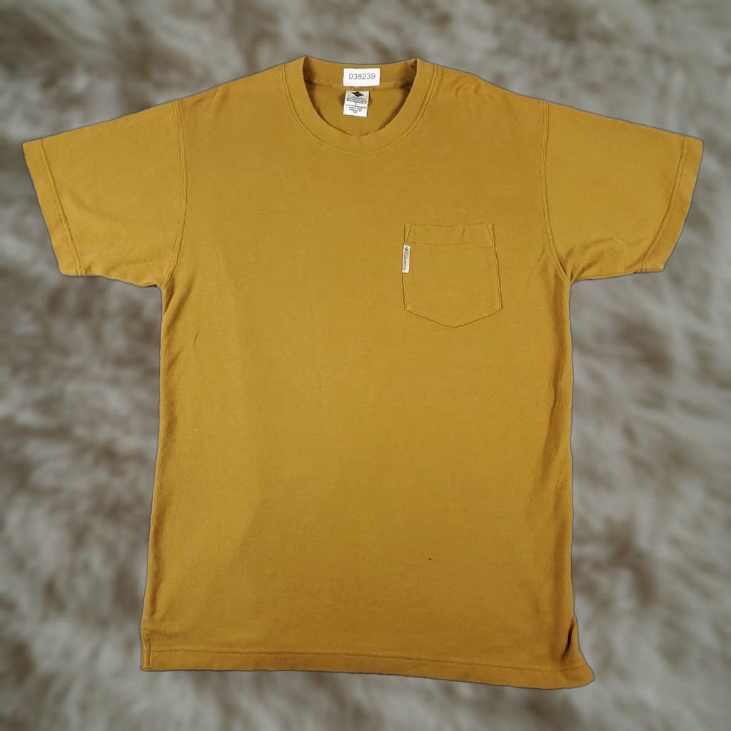Vintage Columbia Casual T-Shirt Mens Size Large Yellow Short Sleeve Graphic American Modern Sports Size US L / EU 52-54 / 3 - 1 Thumbnail