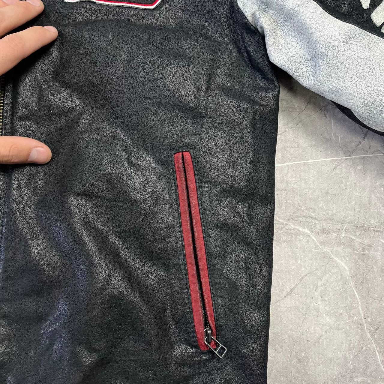 Japanese Brand Vintage Much More White/Black Racing Leather Moto Jacket Size US M / EU 48-50 / 2 - 23 Thumbnail