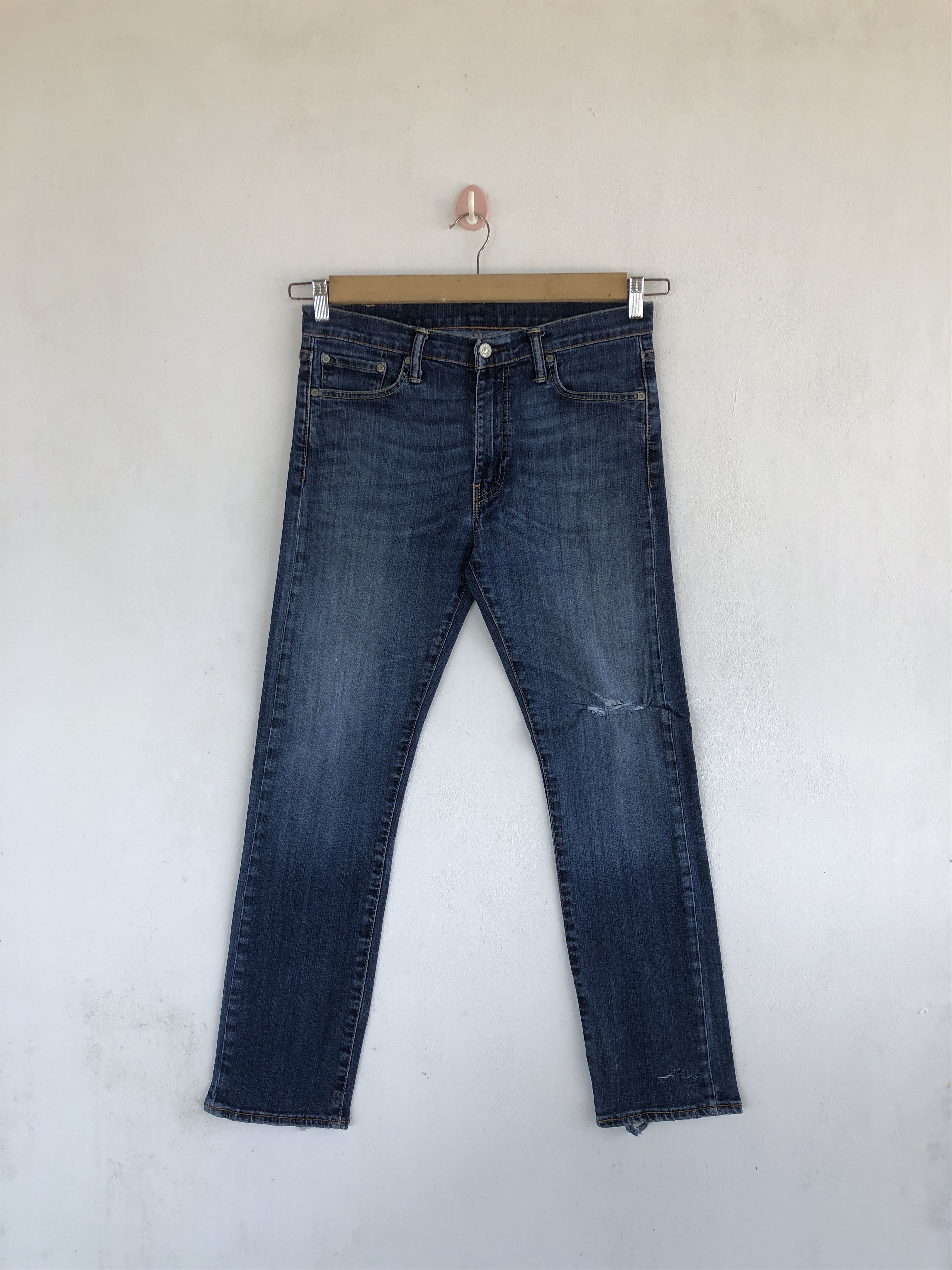 Levi's Vintage Y2K Levis Distressed Jeans Levi's 513 Faded Denim Size US 30 / EU 46 - 1 Thumbnail