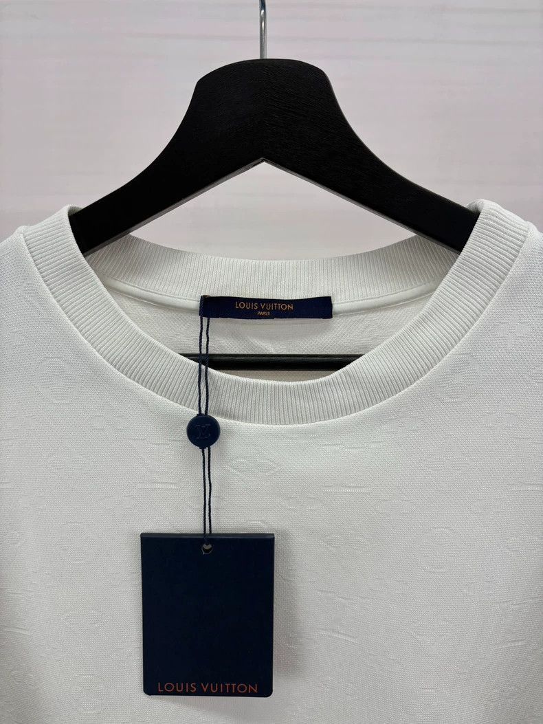 Louis Vuitton Louis Vuitton Short Sleeve T -2505 Size US S / EU 44-46 / 1 - 4 Thumbnail
