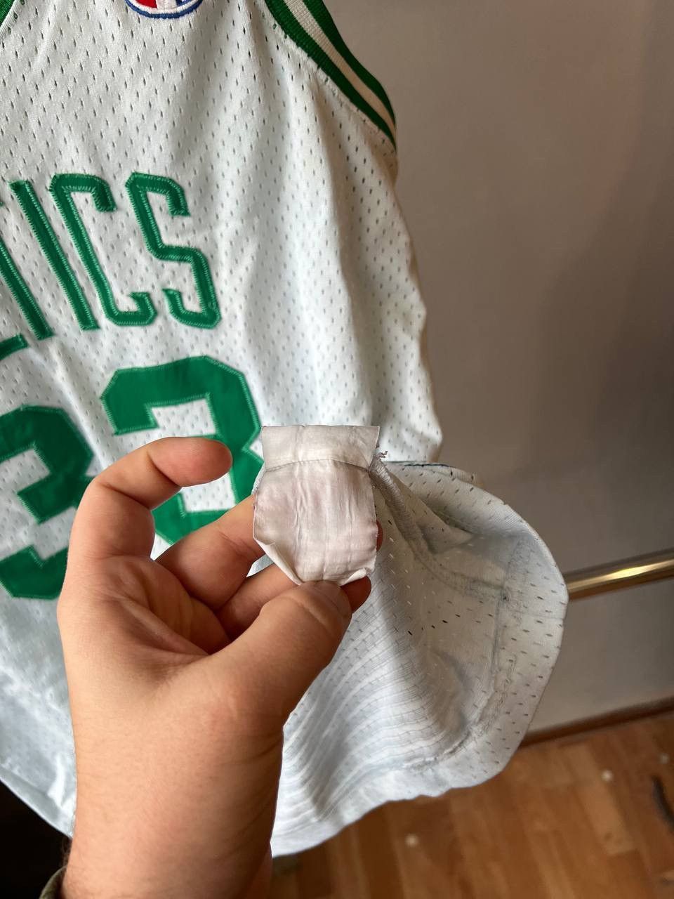 NBA VINTAGE BOSTON CELTICS #33 BIRD CHAMPION NBA JERSEY SIZE M Size US M / EU 48-50 / 2 - 9 Thumbnail