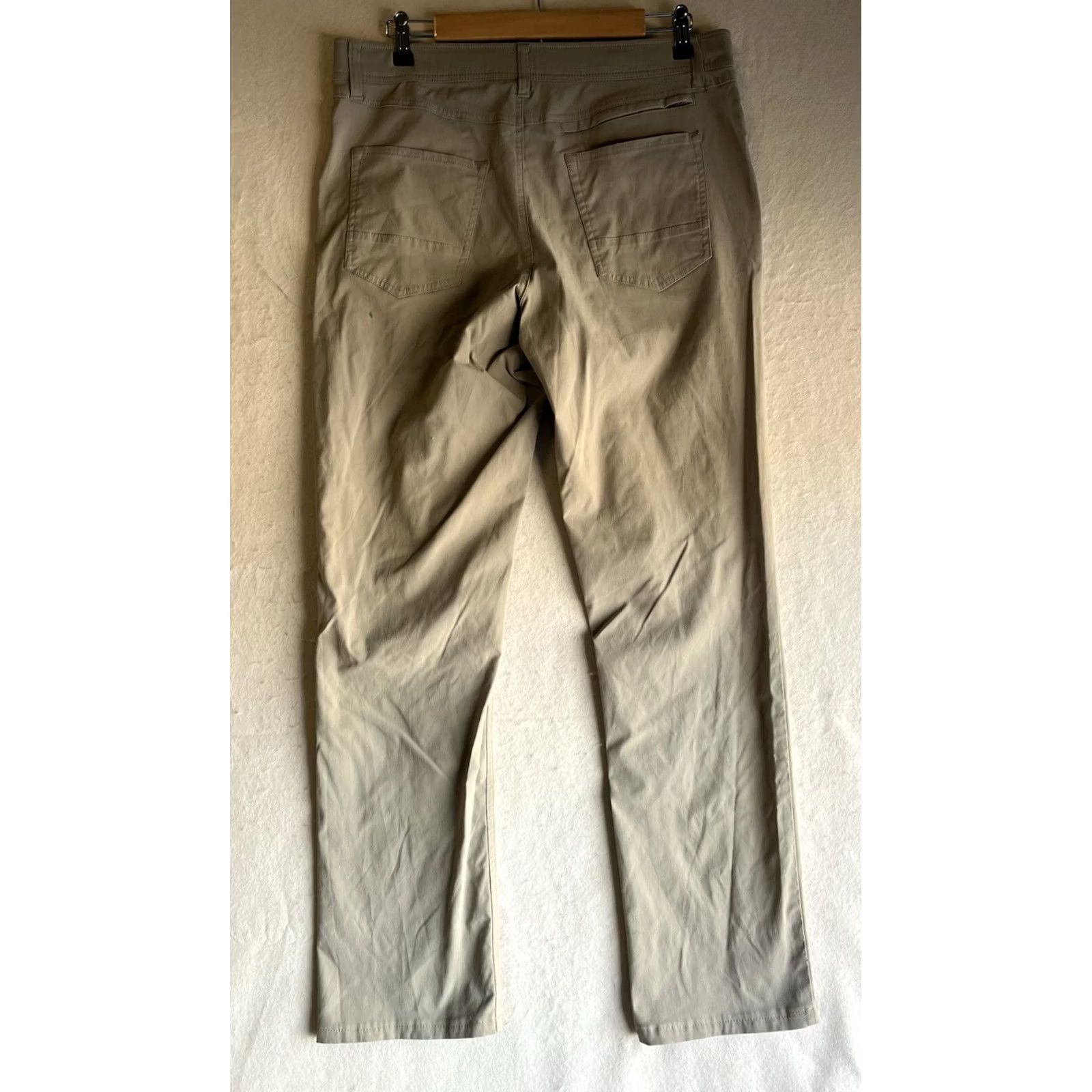 Weatherproof VINTAGE Weatherproof Pants Mens 32x34 Tan Regular Fit Nylon Spandex Chino All Season See Pics Mens Size US 32 / EU 48 - 2 Thumbnail
