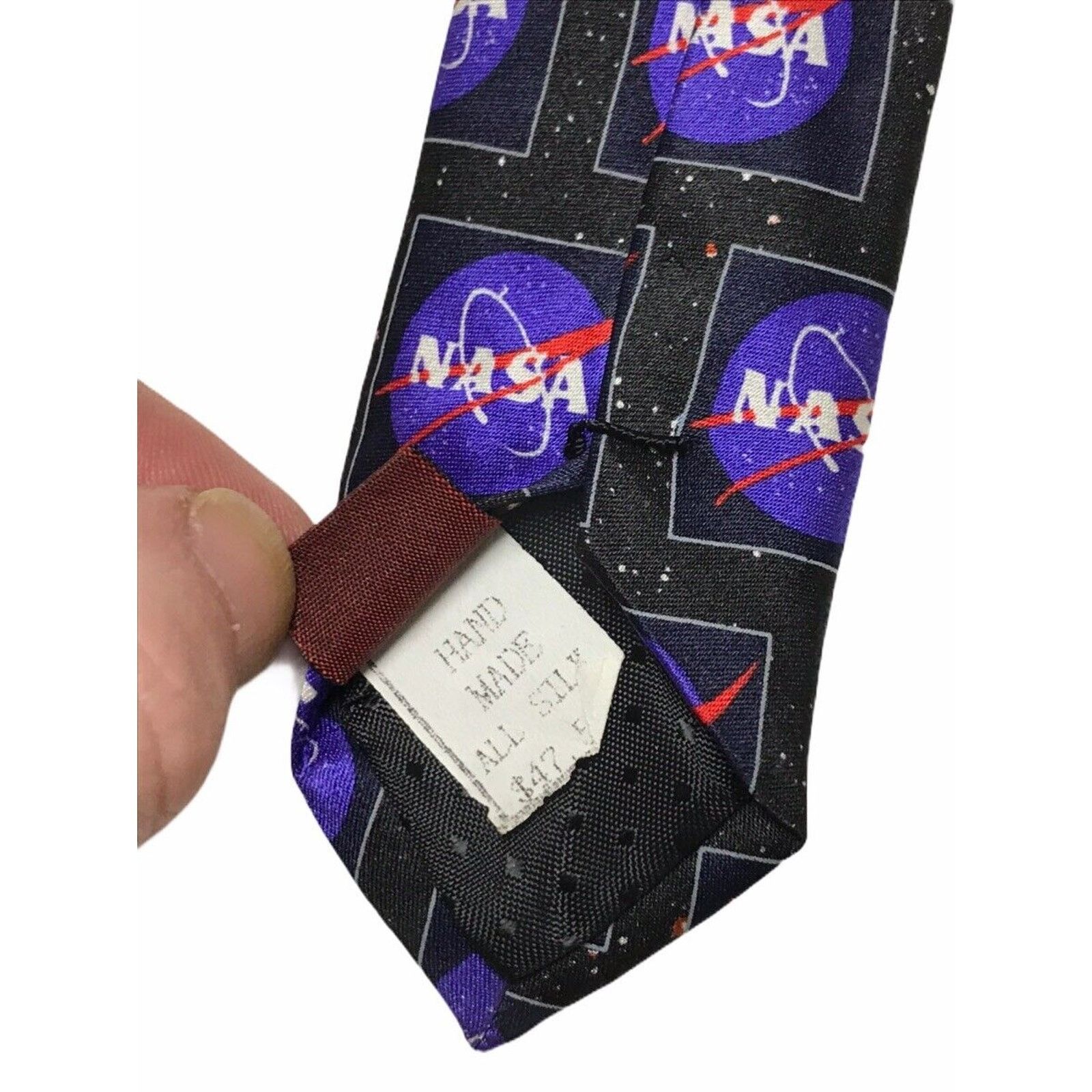 Vintage Museum Artifacts NASA Logo 100% Silk Vintage Novelty NeckTie Size ONE SIZE - 7 Thumbnail