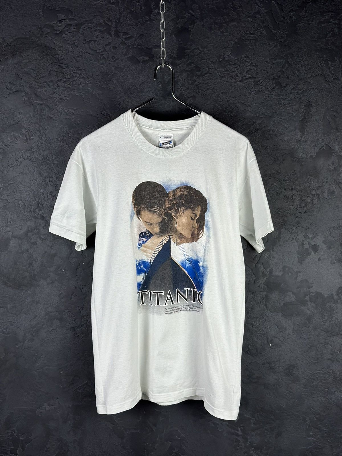 Hanes Vintage White Titanic Movie T-shirt 1998 - M - 90s Size US M / EU 48-50 / 2 - 1 Thumbnail